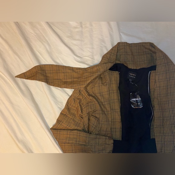 NWT GINGHAM FOREVER 21 BOMBER JACKET W FASHION SCARF-SMALL - Picture 5 of 5